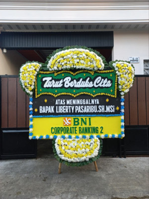 Papan Bunga Duka di Sindang Sari
